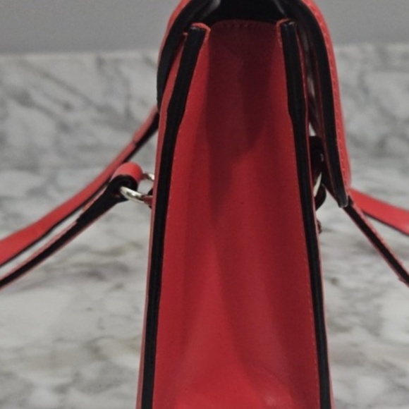 CYBER SPECIAL Red Italian Leather Cromia Handbag - Picture 9 of 12